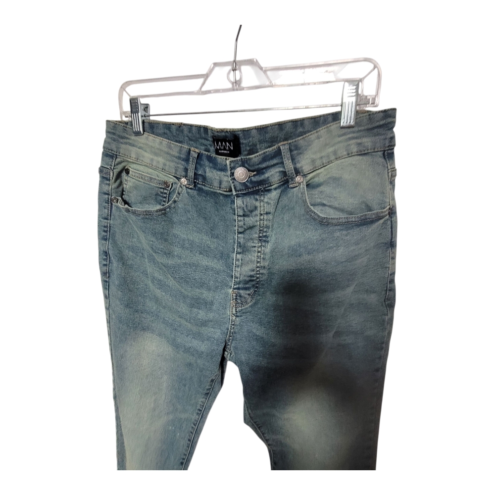 BooHooMan Jeans  Designer new with tags Skinny Fit Light‎ Blue Jeans